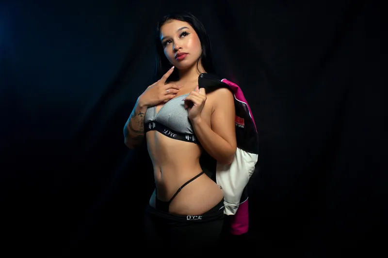 Live sex webcam photo for CassiePortland #5699635