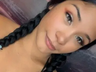 Live sex webcam photo for QuaarteroxFlust #5980861