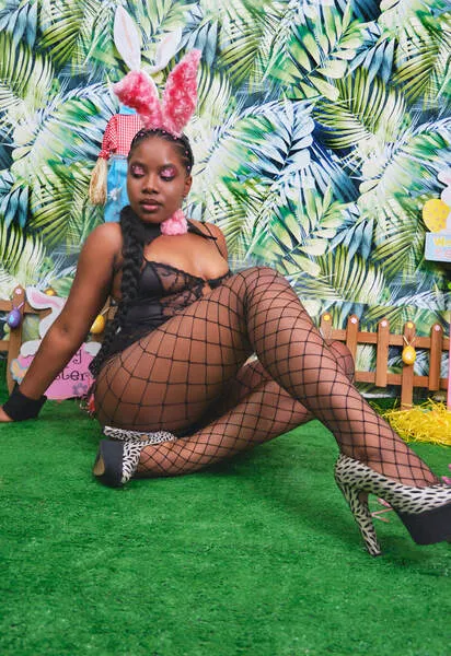 Live sex webcam photo for AishaWeathers #6114635