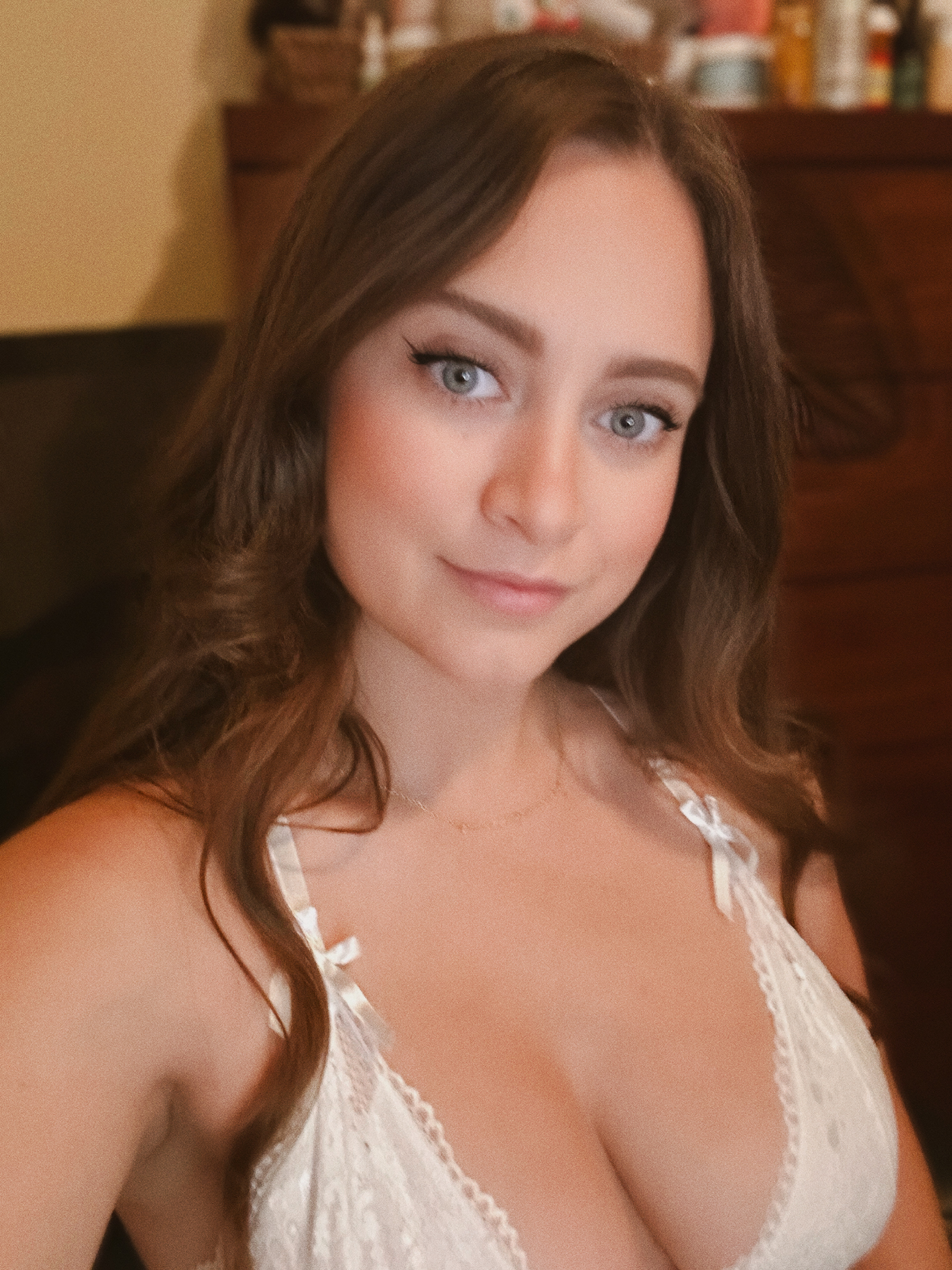 Live sex webcam photo for xoLoveSophie #6047183