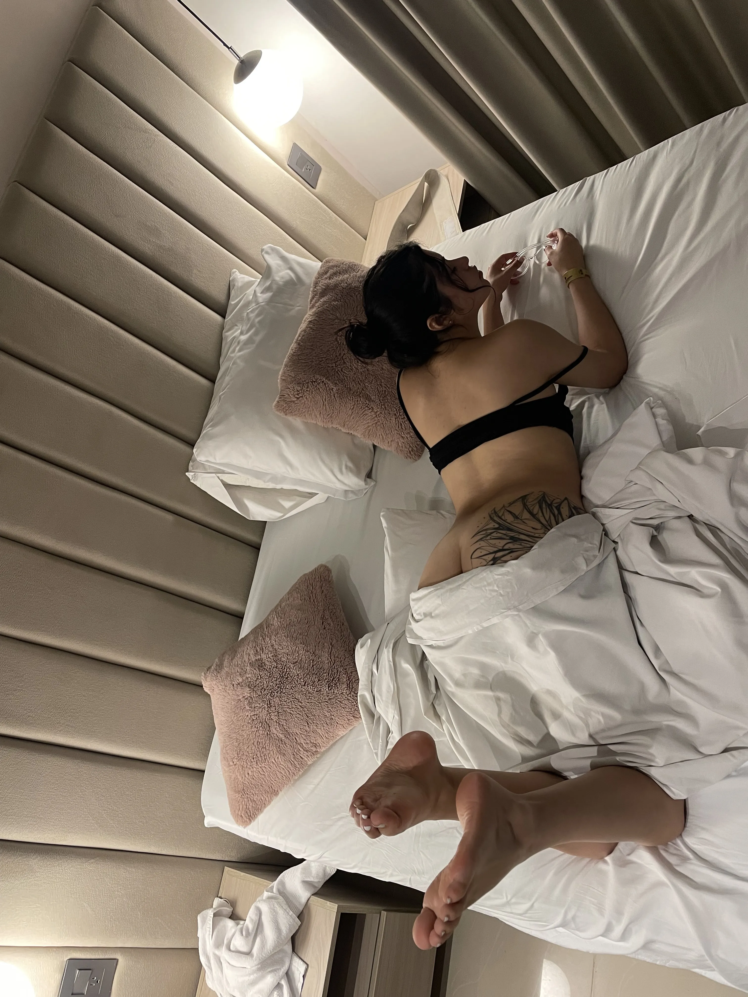 Live sex webcam photo for PaulinaMoure #8665380