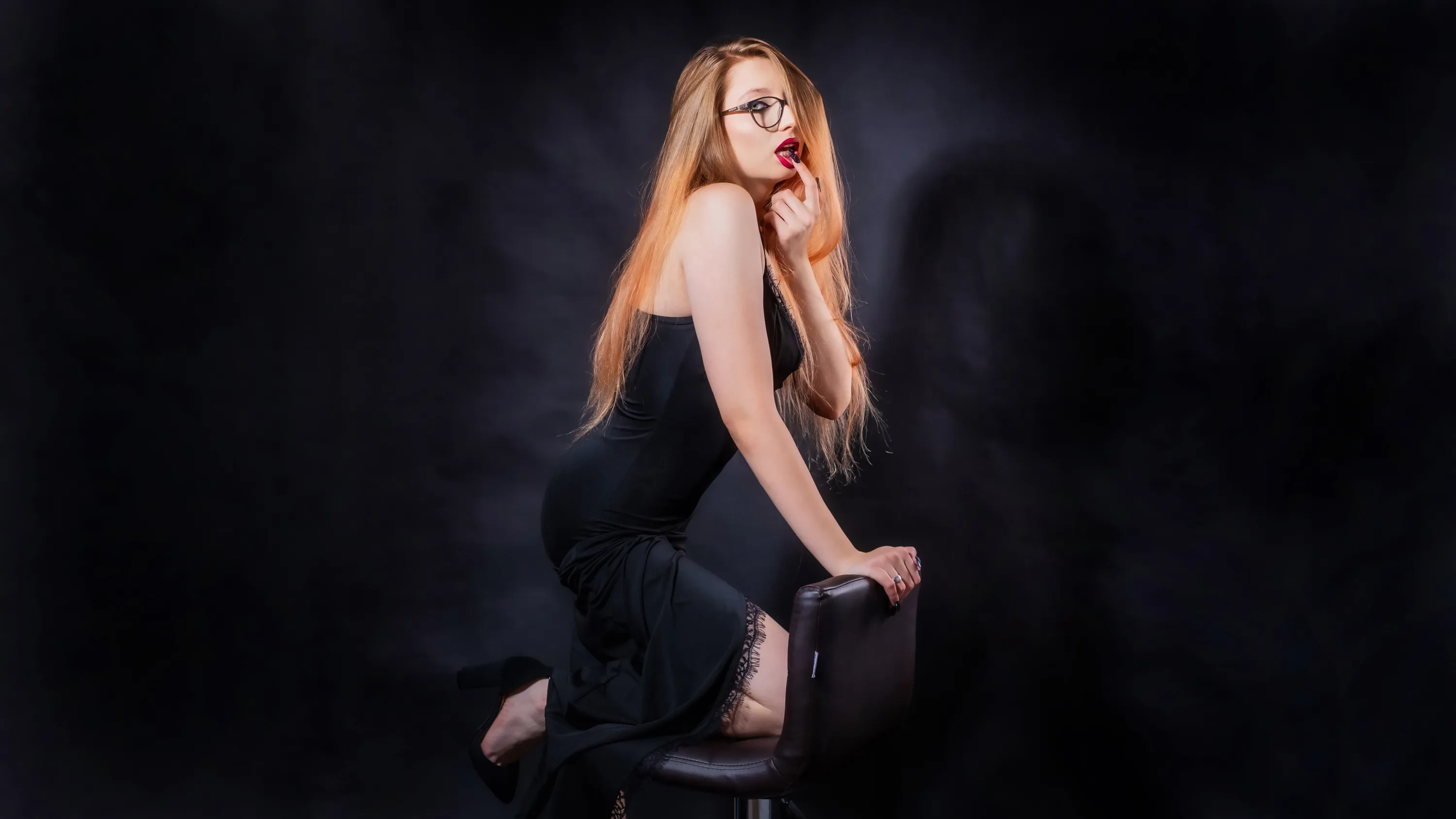 Live sex webcam photo for ArielBurn #7418459