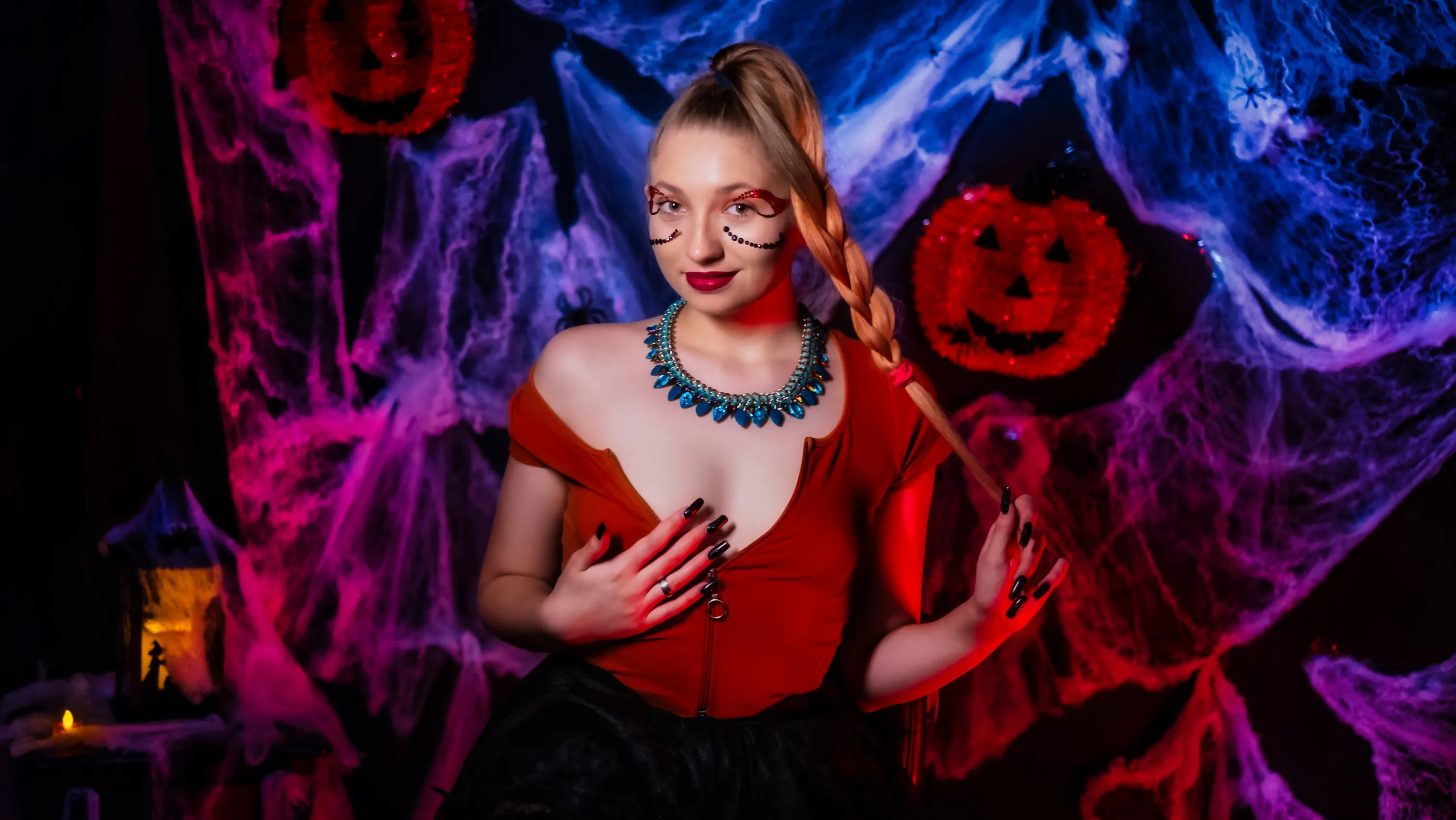 Live sex webcam photo for ArielBurn #7418473