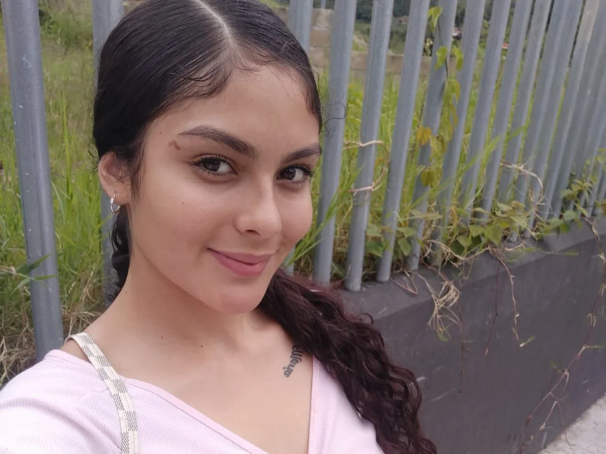 Live sex webcam photo for LanaSaide #5695233