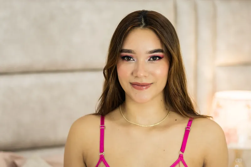 Live sex webcam photo for LilianaWest #5857981