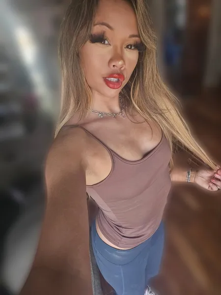 Live sex webcam photo for GoddessJadeHart #7274980