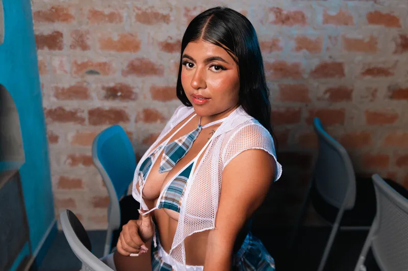 Live sex webcam photo for PaulaMonet #6504668