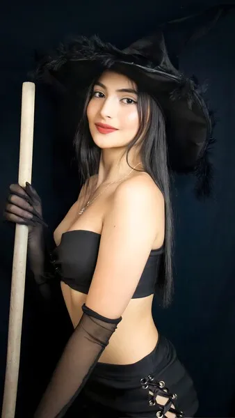 Live sex webcam photo for AliciaMachado #5718656