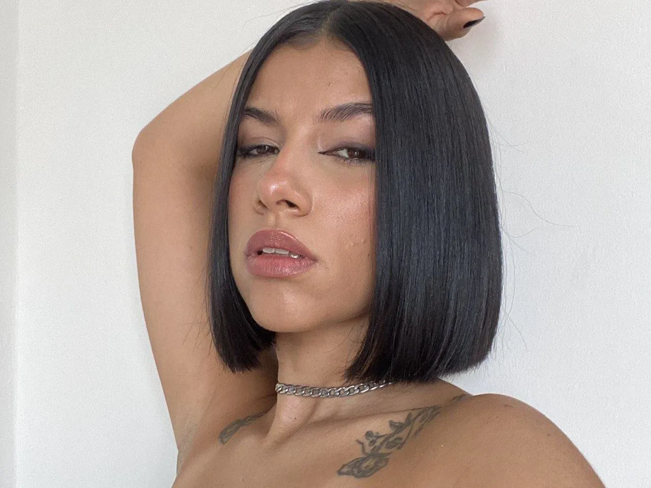 Live sex webcam photo for MariaAmoretti #5700095