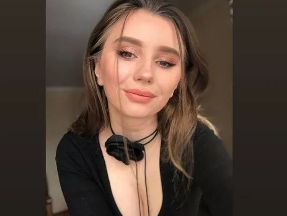 Live sex webcam photo for BeautyBellaKiss #5932279
