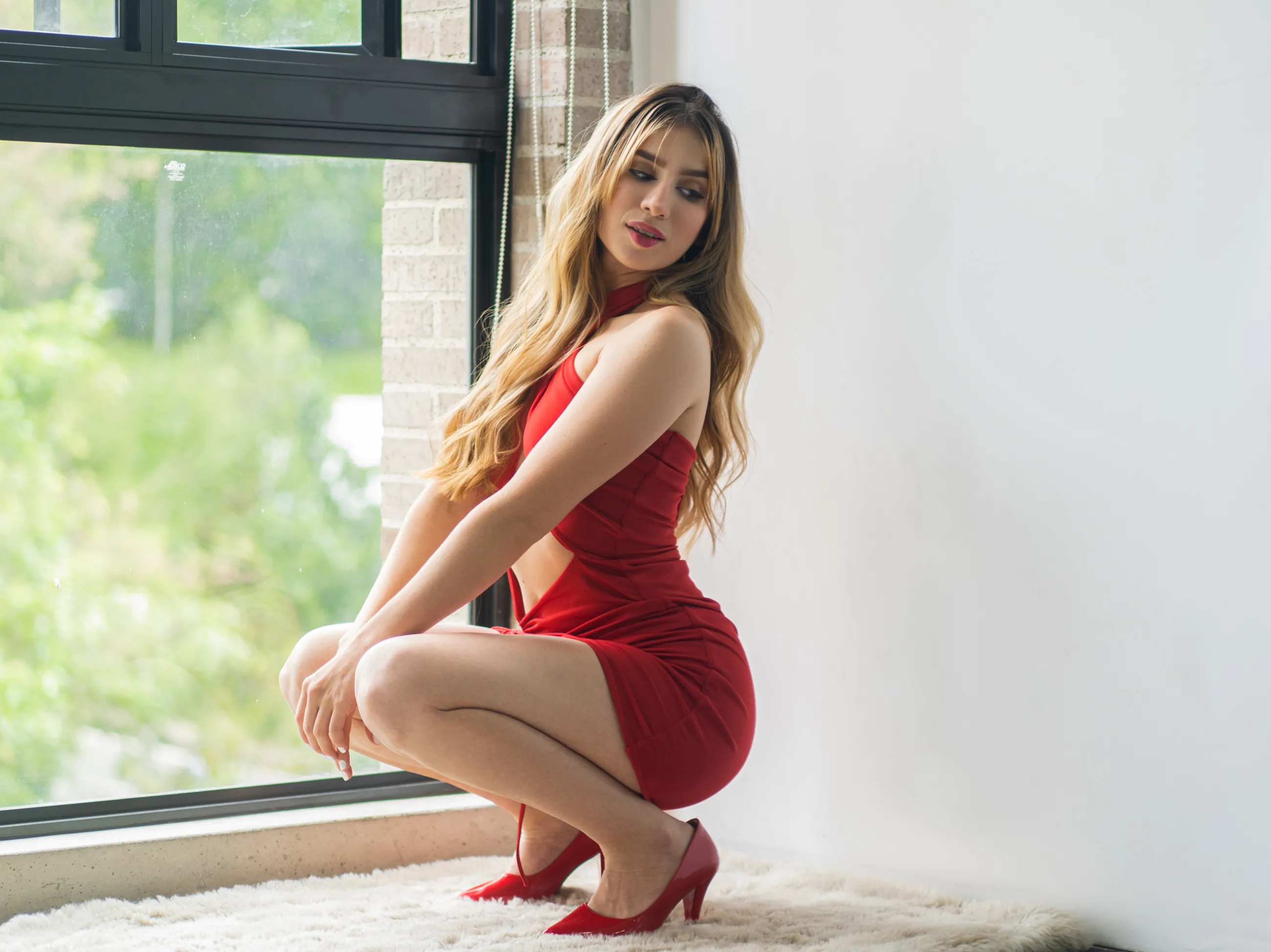 Live sex webcam photo for SarahRouxx #7878680