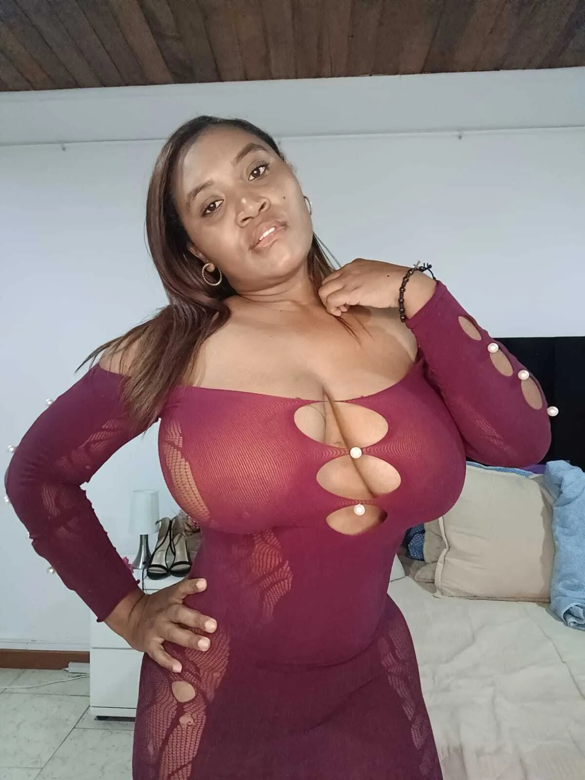 Live sex webcam photo for RebeccaLane19 #7891115