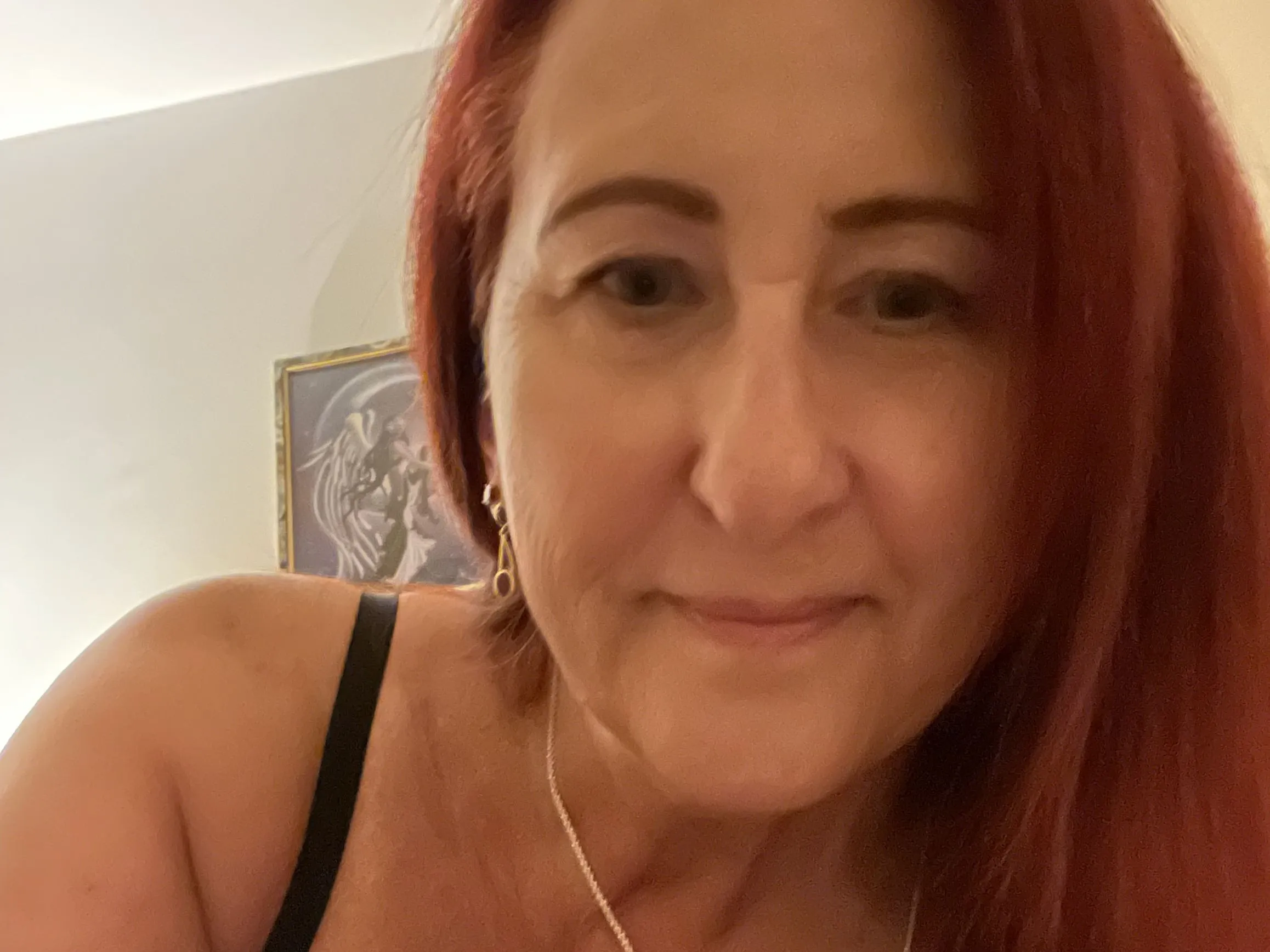 Live sex webcam photo for DesertAngelUK #5709427