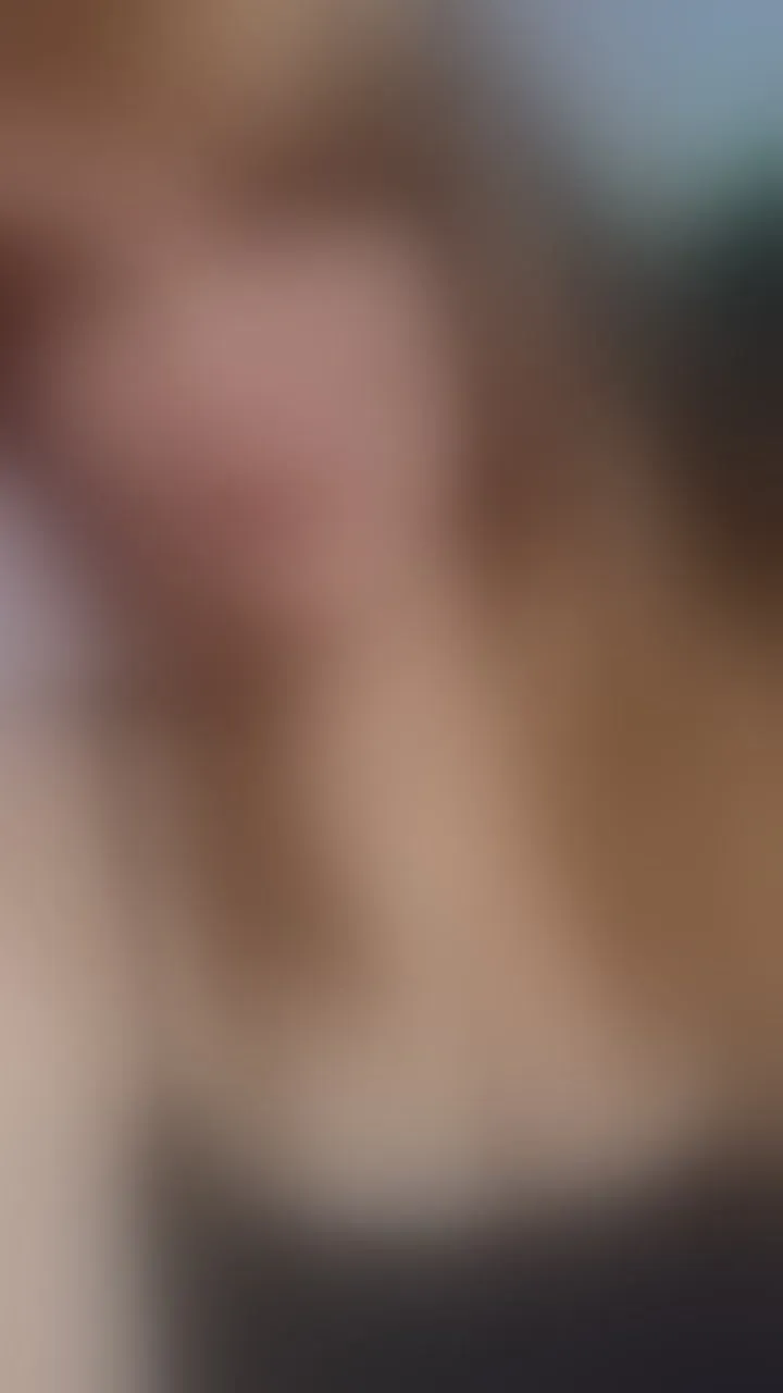 Live sex webcam photo for CharlotteDiamond69 #8347819