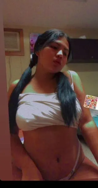 Live sex webcam photo for GabyBlanco #5734642