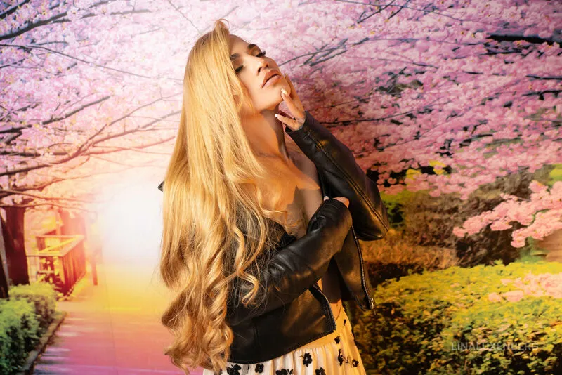 Live sex webcam photo for LinaLuxenberg #5736230