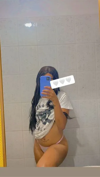 Live sex webcam photo for AlinaOlsenn #5718043