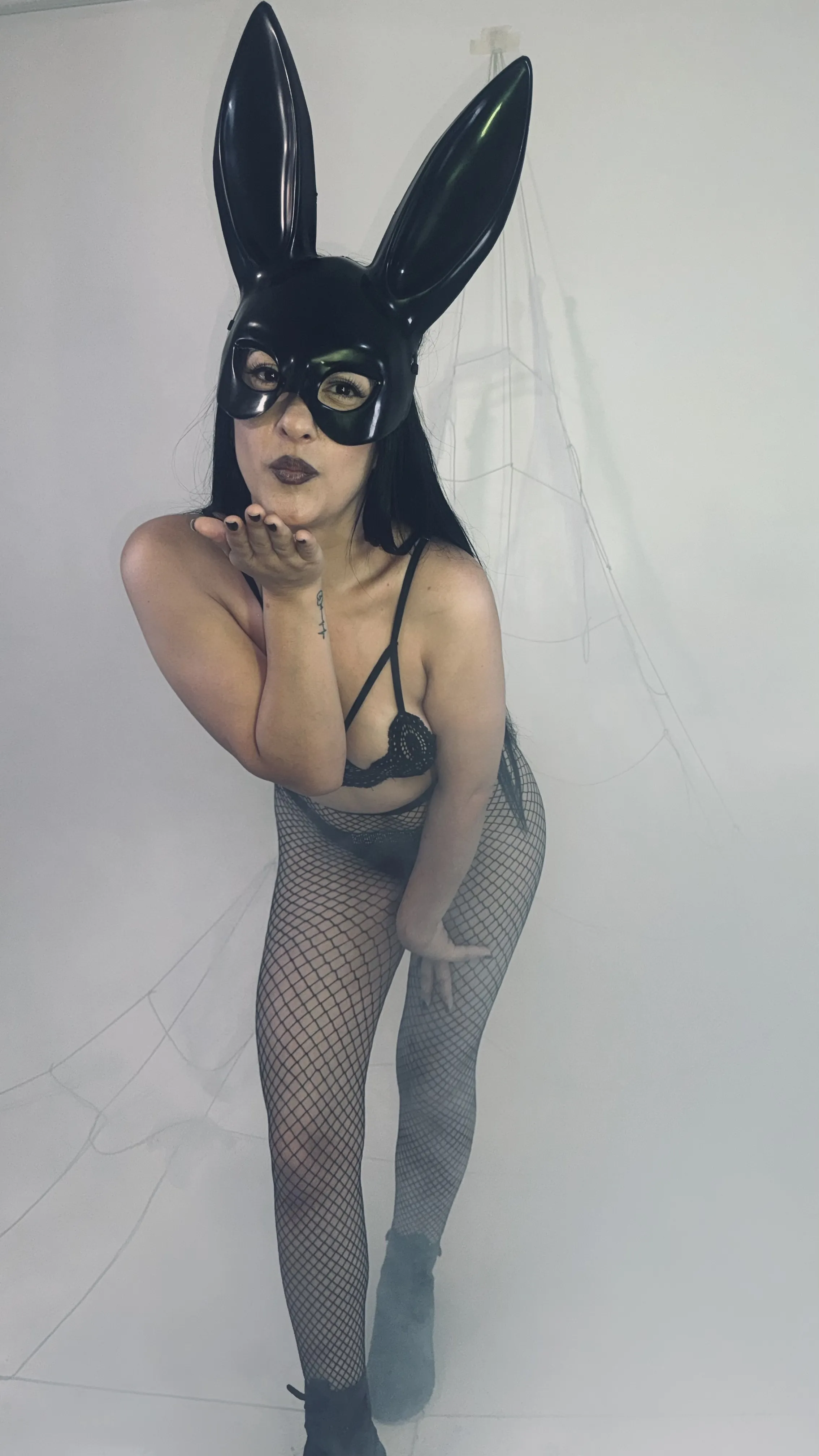 Live sex webcam photo for KameliaDuran #7110611