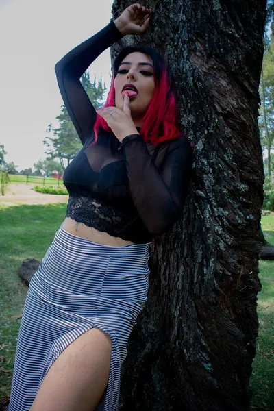 Live sex webcam photo for EimyCallahann #6073864