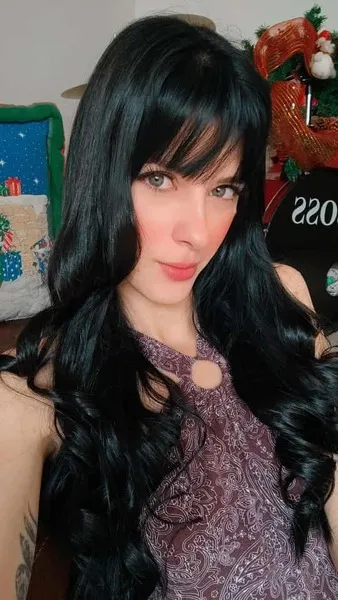 Live sex webcam photo for AmelliaChadburnn #5750841