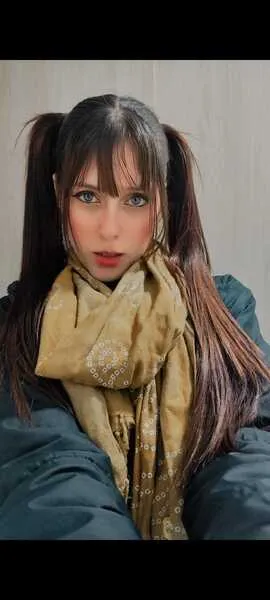 Live sex webcam photo for AmelliaChadburnn #5746842