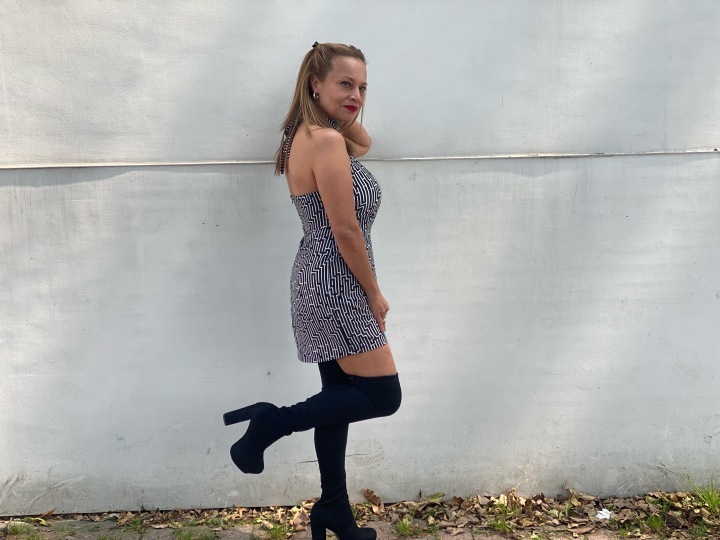 Live sex webcam photo for MeiMartin #7842865