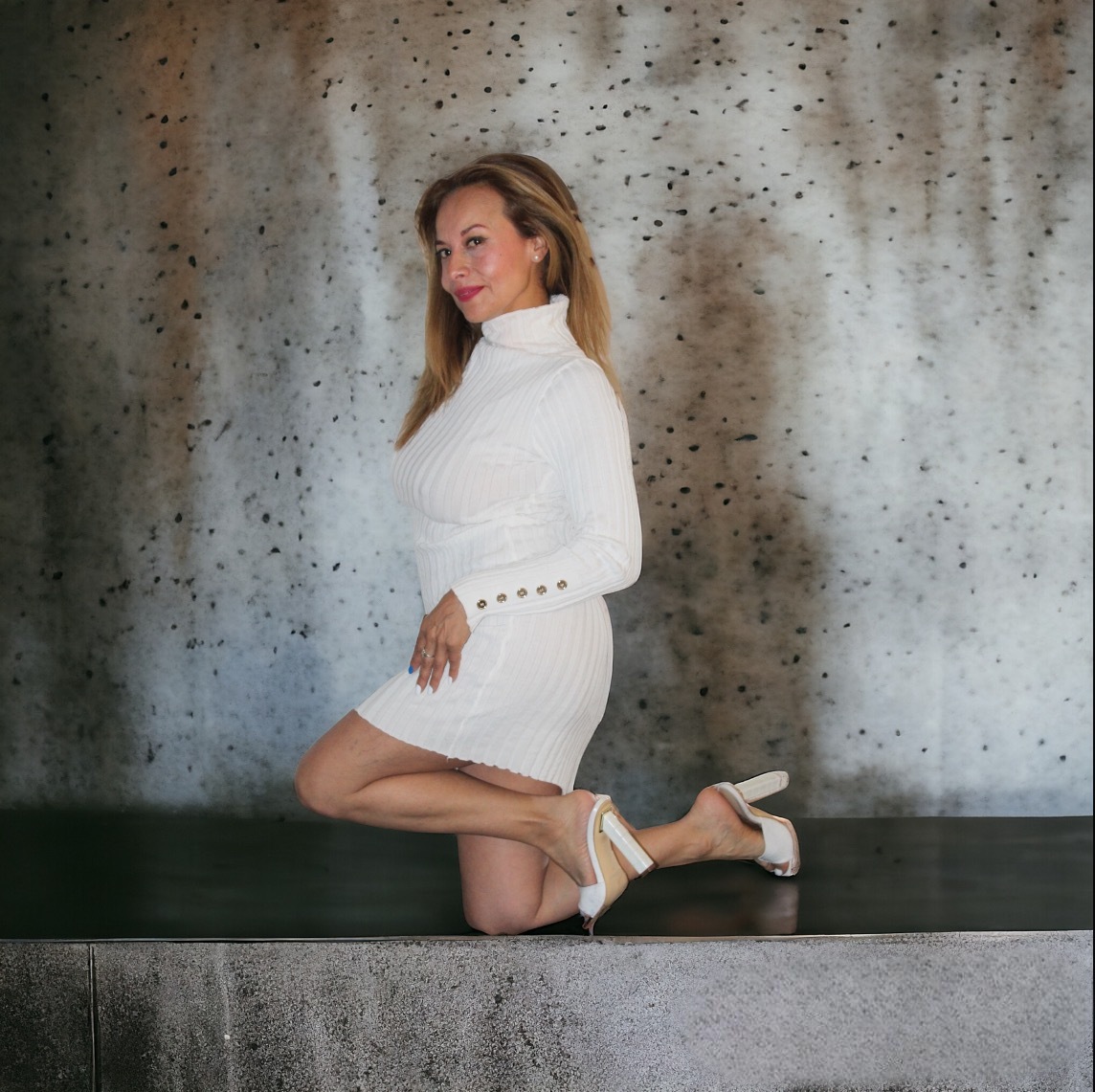 Live sex webcam photo for MeiMartin #7842859