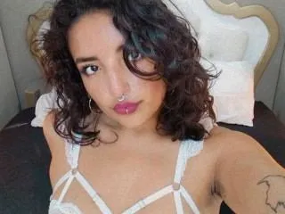 Live sex webcam photo for LunaBenson #6241046