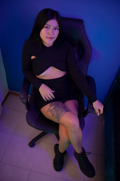 Live sex webcam photo for NaomiSmall #5730721