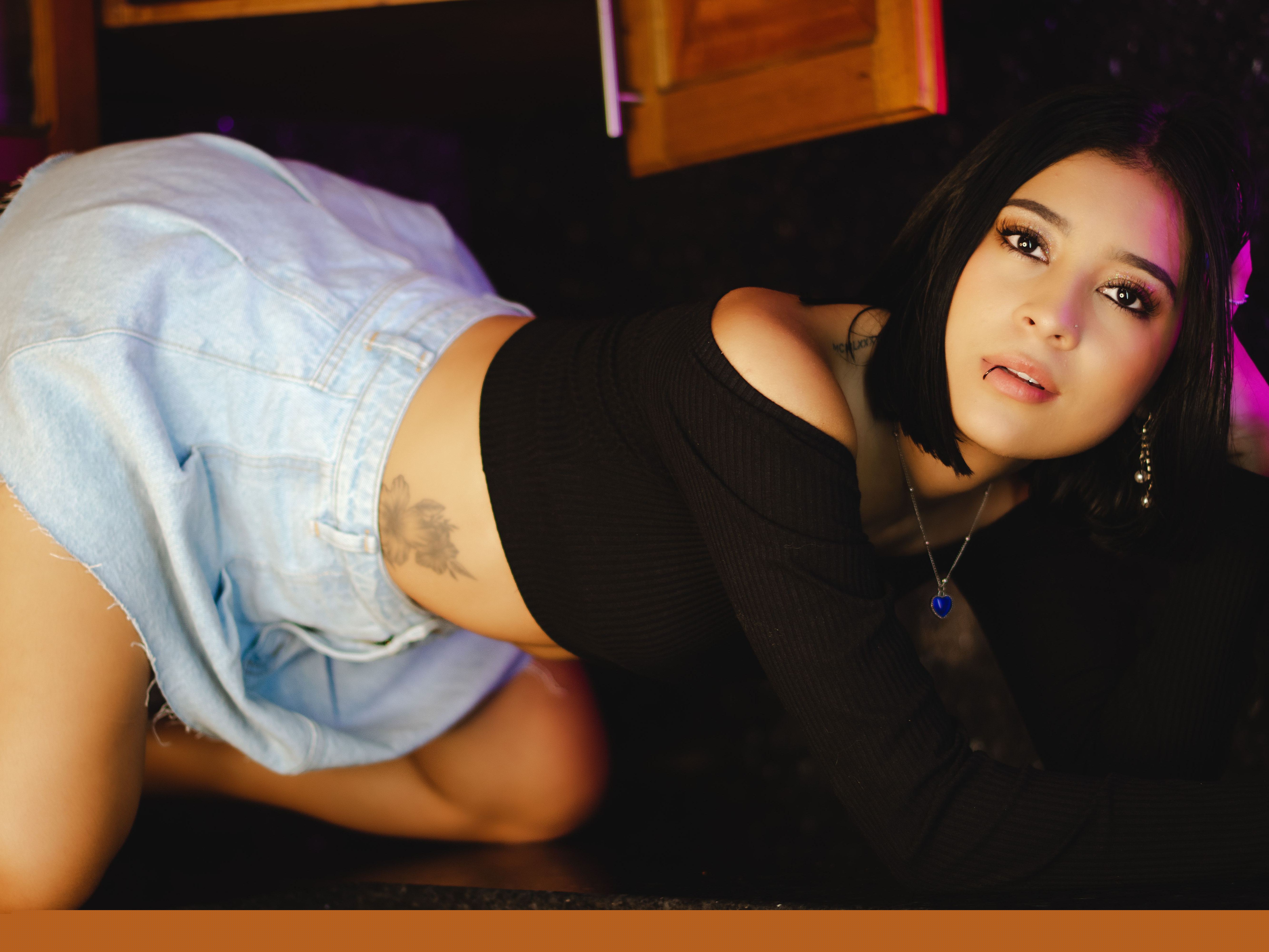 Live sex webcam photo for VicktoryaDoll #5821089