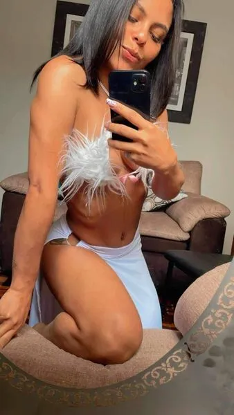 Live sex webcam photo for JhoanJenner #5904357