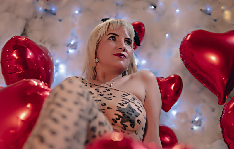 Live sex webcam photo for GiuliaAddams #7836230