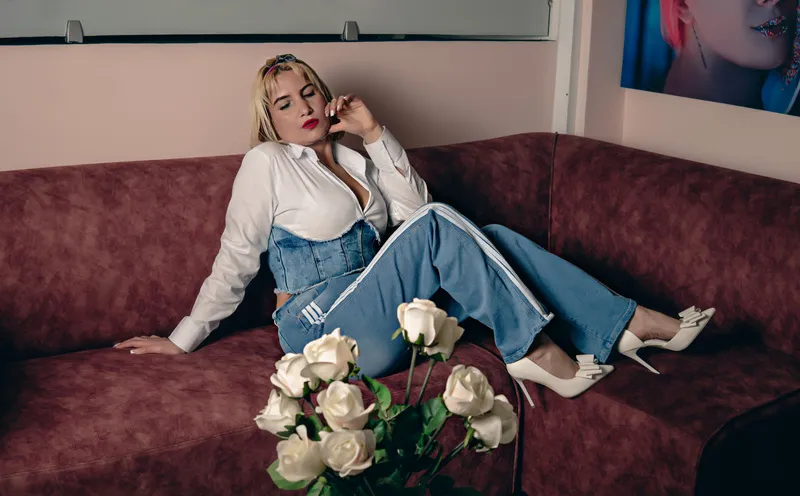 Live sex webcam photo for GiuliaAddams #7836297