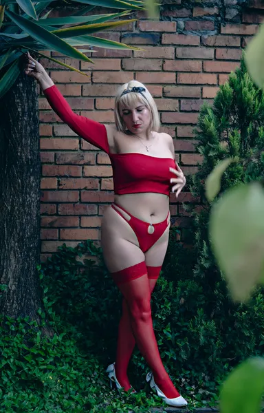 Live sex webcam photo for GiuliaAddams #7836305