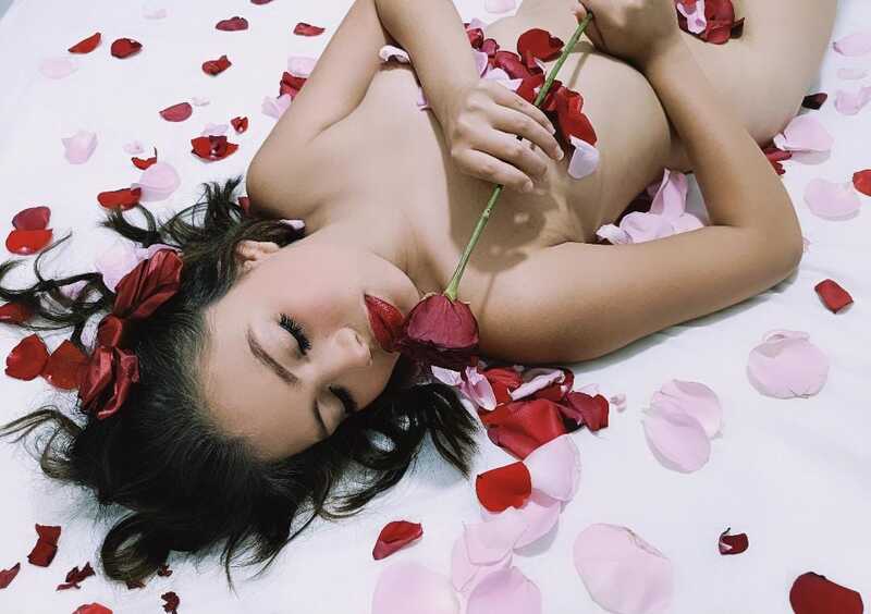 Live sex webcam photo for EmmaCopeer #6146359