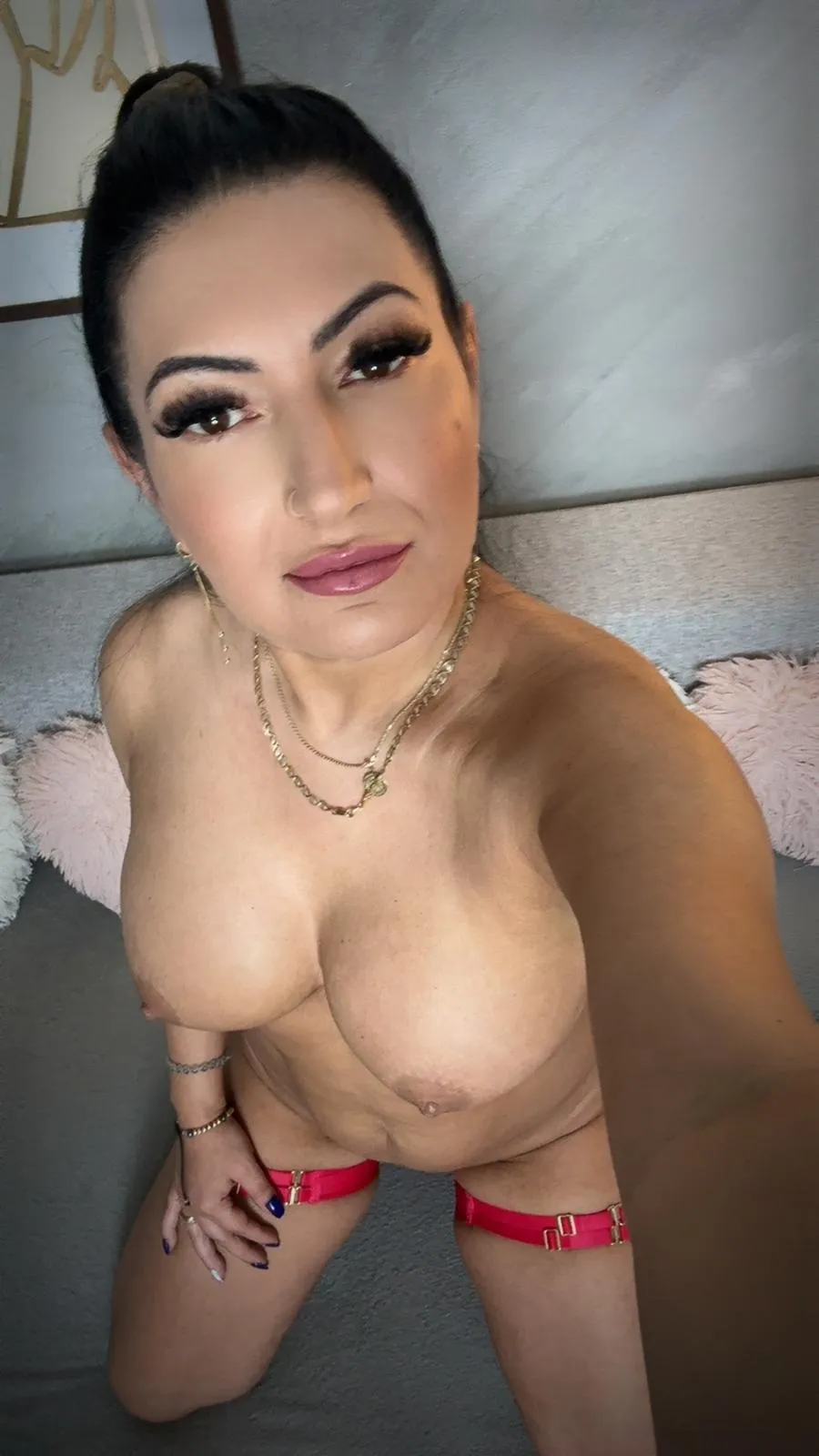 Live sex webcam photo for goddessallysse #8018149