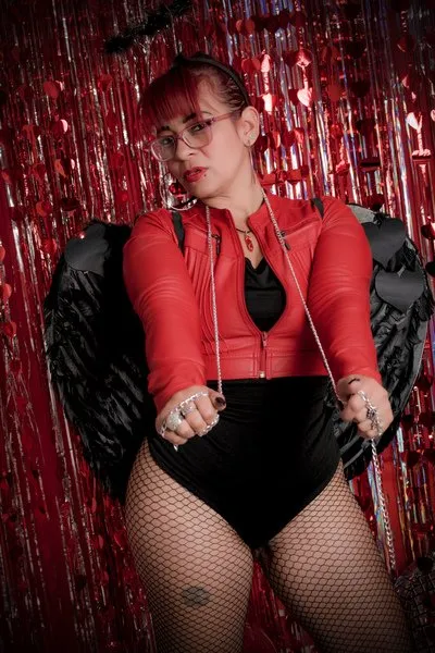 Live sex webcam photo for MirandaRouss #7332030