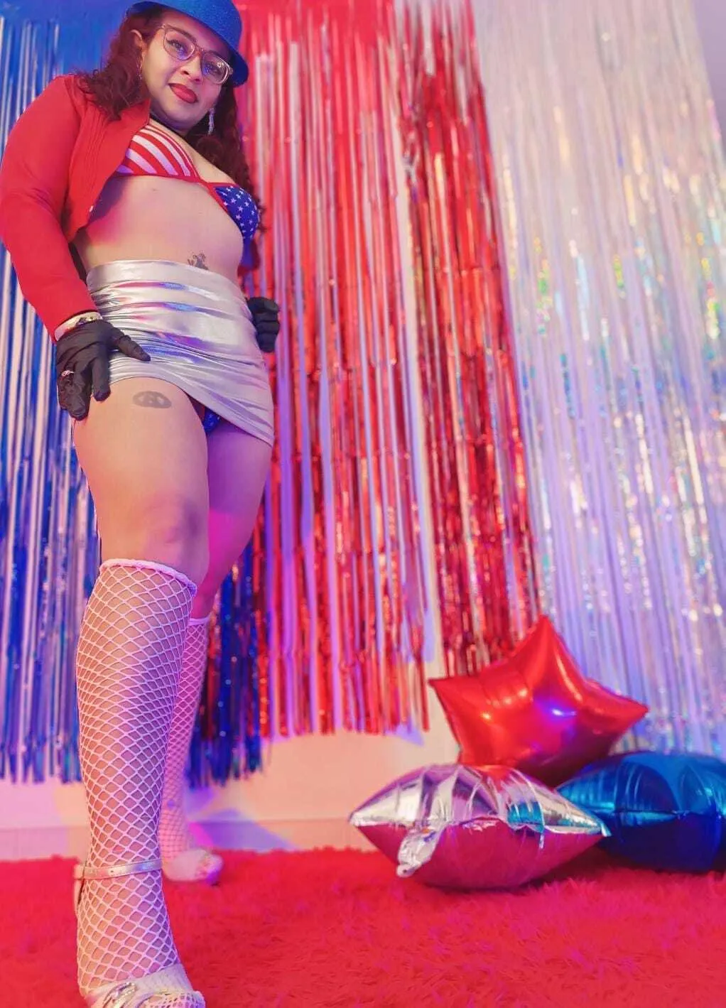 Live sex webcam photo for MirandaRouss #7331977