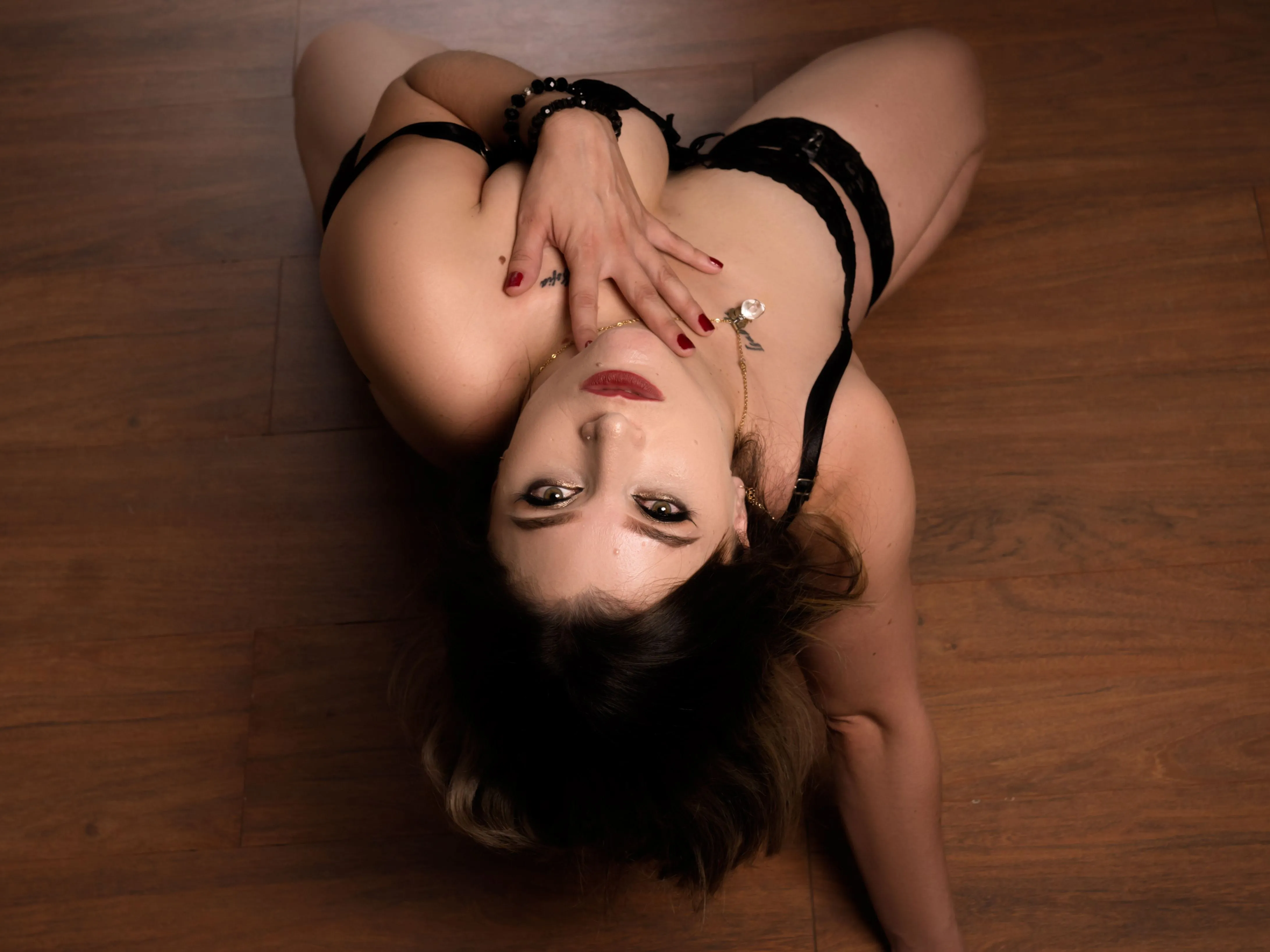 Live sex webcam photo for AliceRipol #5743221