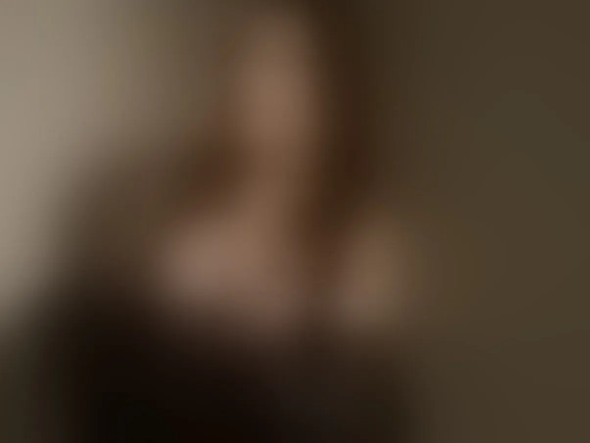 Live sex webcam photo for elianaasuarez #8700912