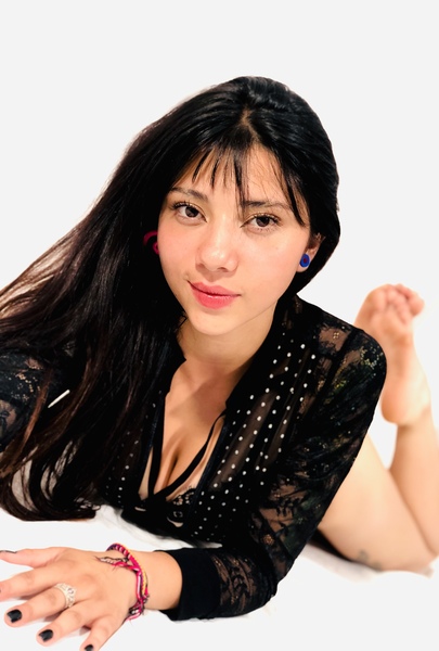 Live sex webcam photo for SaraAdamsss #6056276