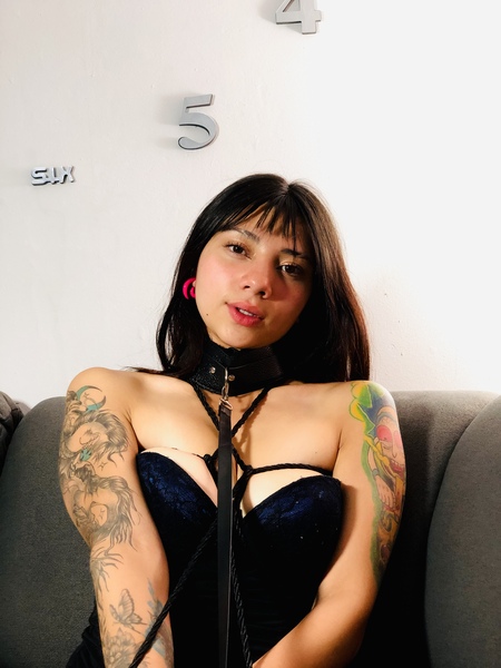 Live sex webcam photo for SaraAdamsss #6056270