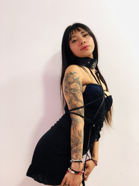 Live sex webcam photo for SaraAdamsss #6056266