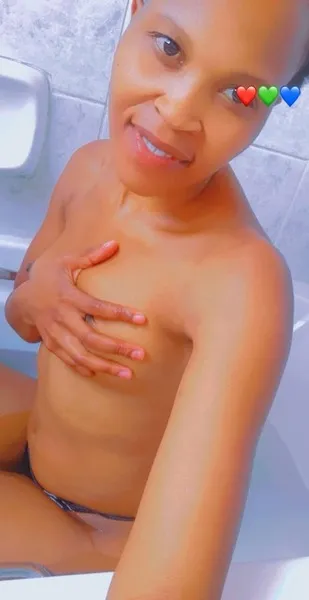 Live sex webcam photo for Kinkieebony #5741904