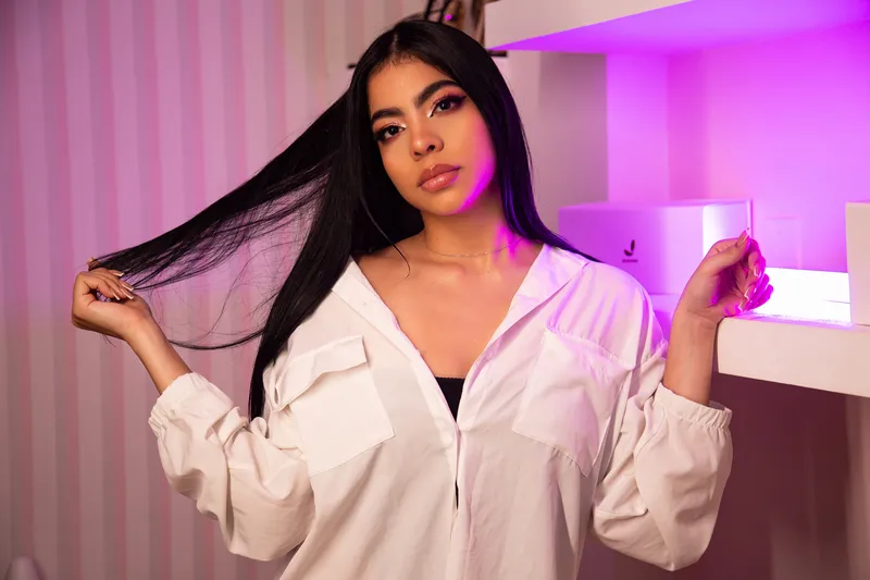 Live sex webcam photo for AlannaOwens #5737860