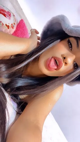 Live sex webcam photo for SofiaaNovoa #6041769