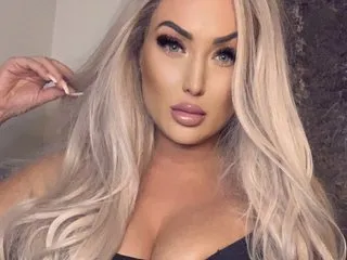 Live sex webcam photo for Taylormaeuk #6986650