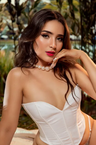 Live sex webcam photo for GabyCrawford #6585357