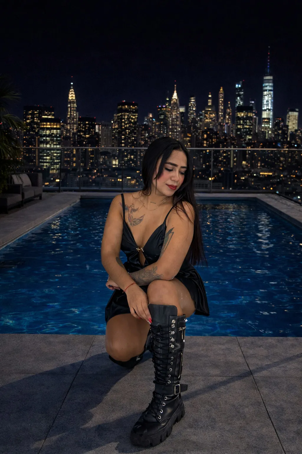 Live sex webcam photo for LunaBritton #8389433