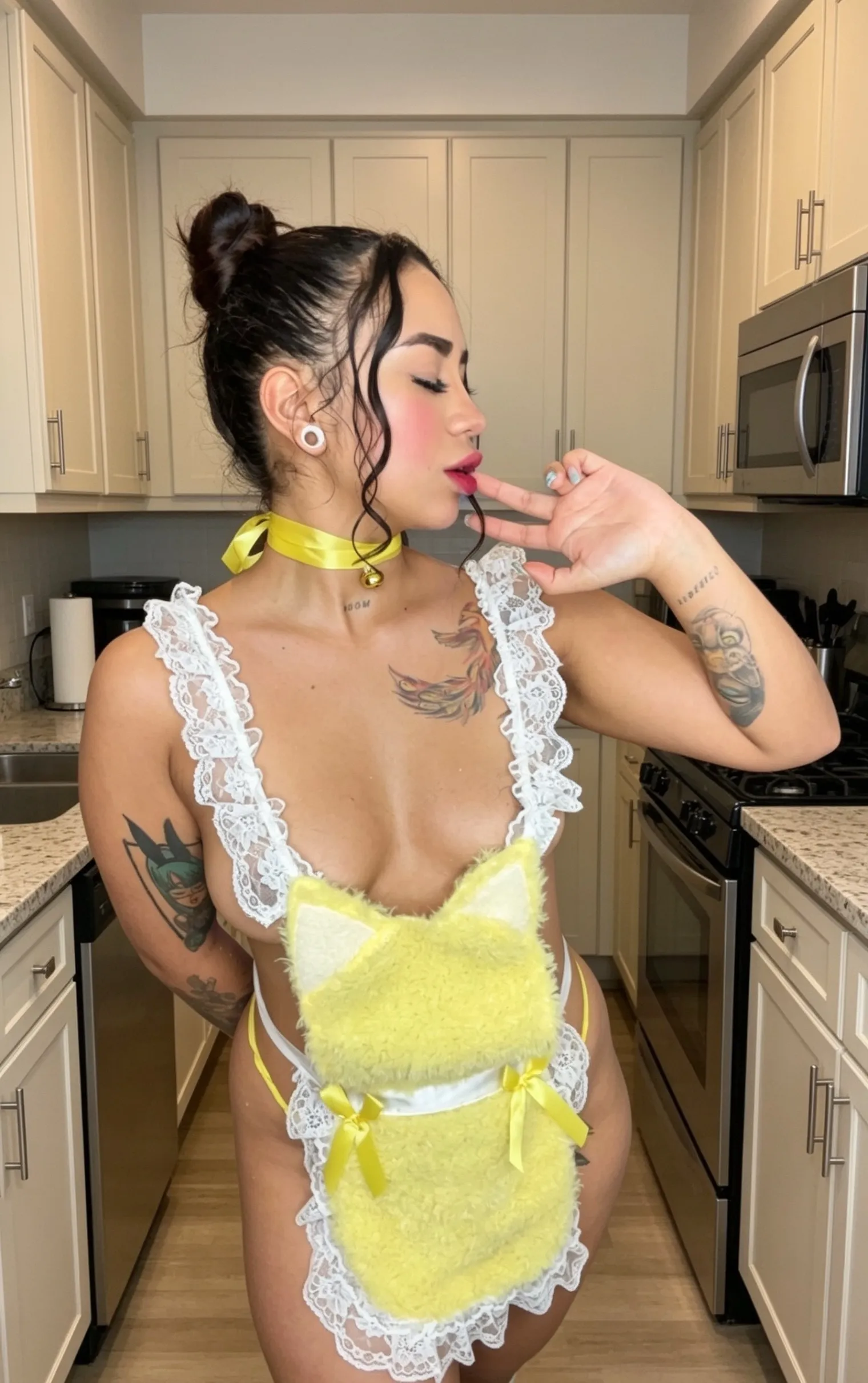 Live sex webcam photo for LunaBritton #8664527